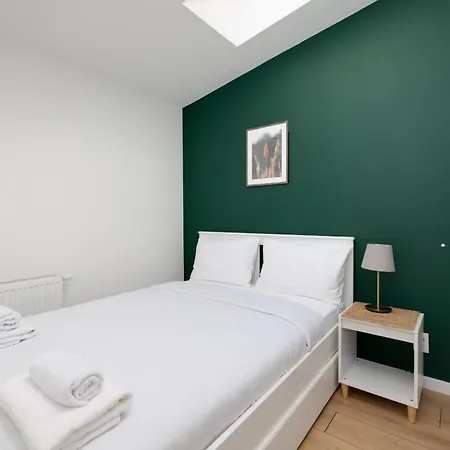 Apartment Plac Grunwaldzki Happy